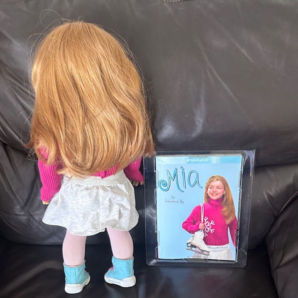 American Girl MIA Doll in Pink Sweater with Book - Picture 4 of 4